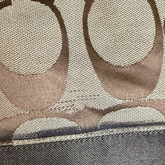 Coach Brown and Cream Crossbody Bag - Picture 9 of 16